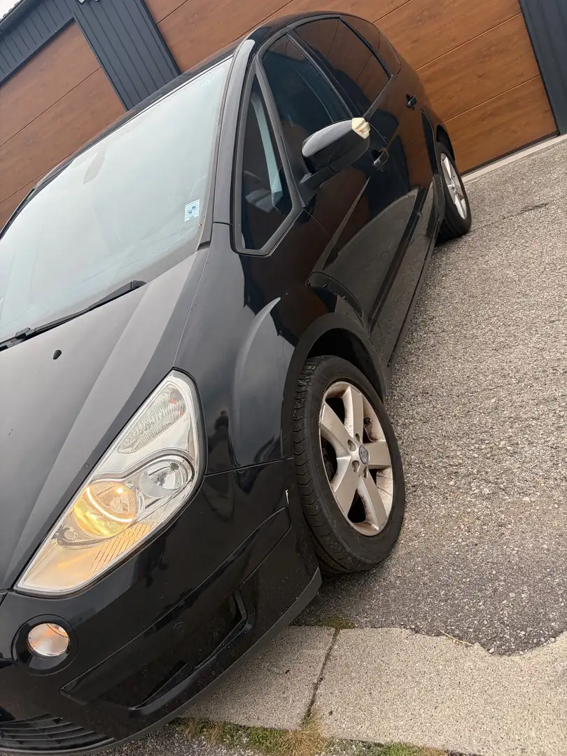Ford S-Max Ambiente 2,0 TDCi DPF Schwarz - 2