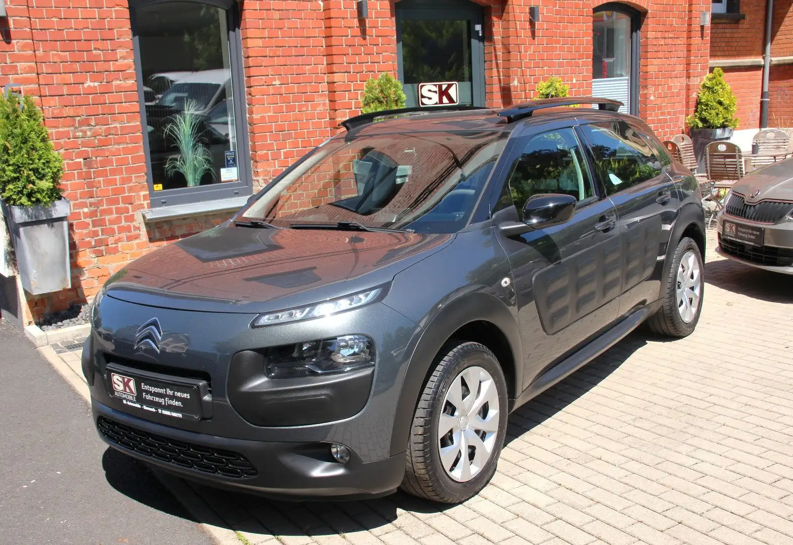 Citroen C4 Cactus Feel Grau - 1