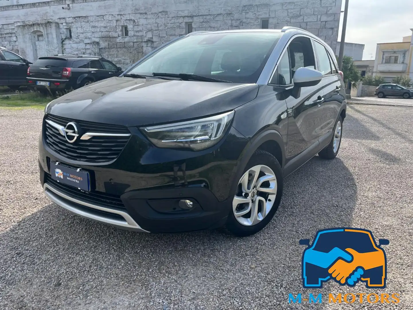 Opel Crossland X 1.2 12V Innovation Noir - 1