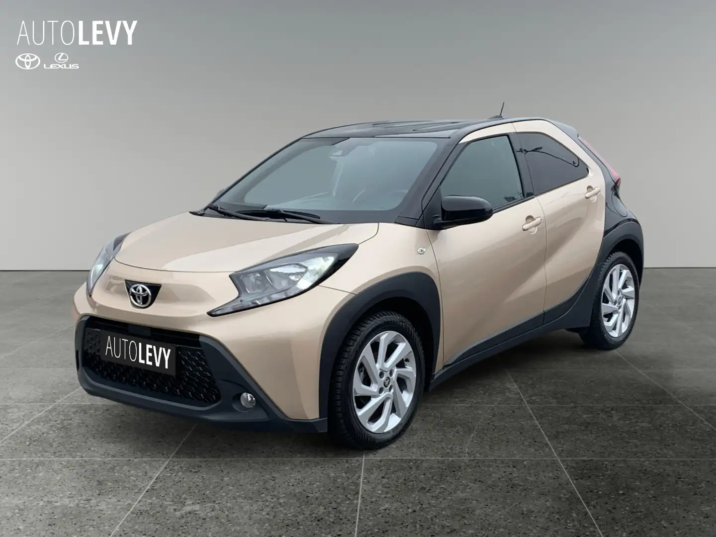 Toyota Aygo X 1.0 Pulse Kamera+Sitzhzg.+Abstandstemp. Beige - 2