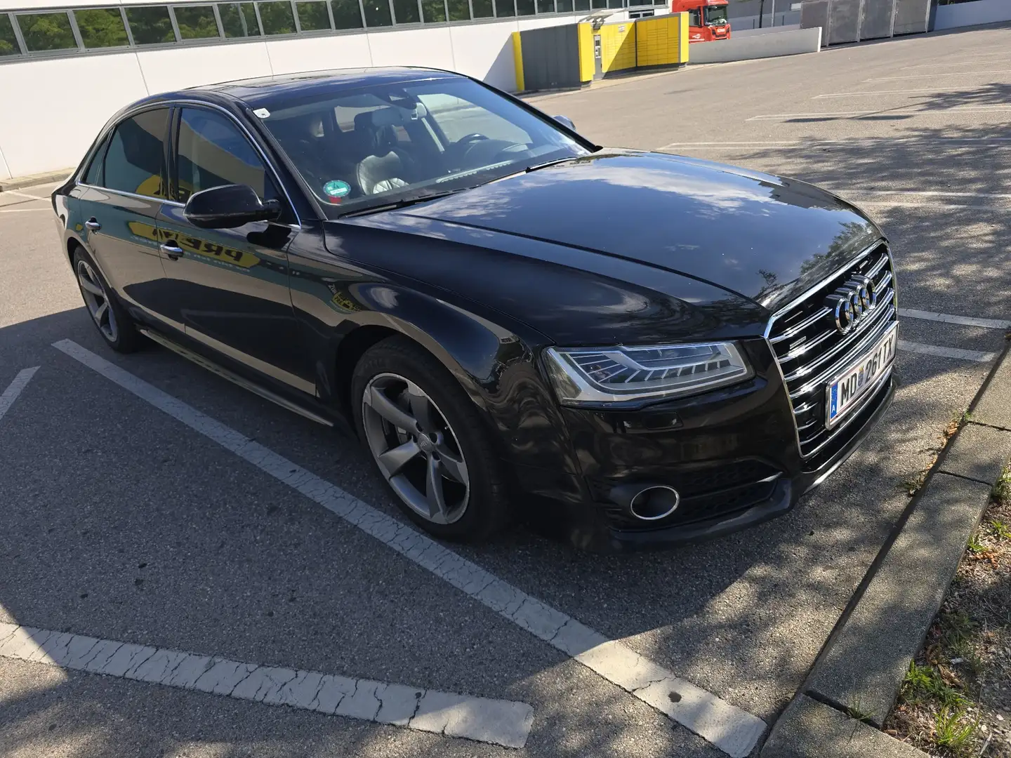 Audi A8 3,0 TDI clean Diesel lang quattro Tiptronic - 2