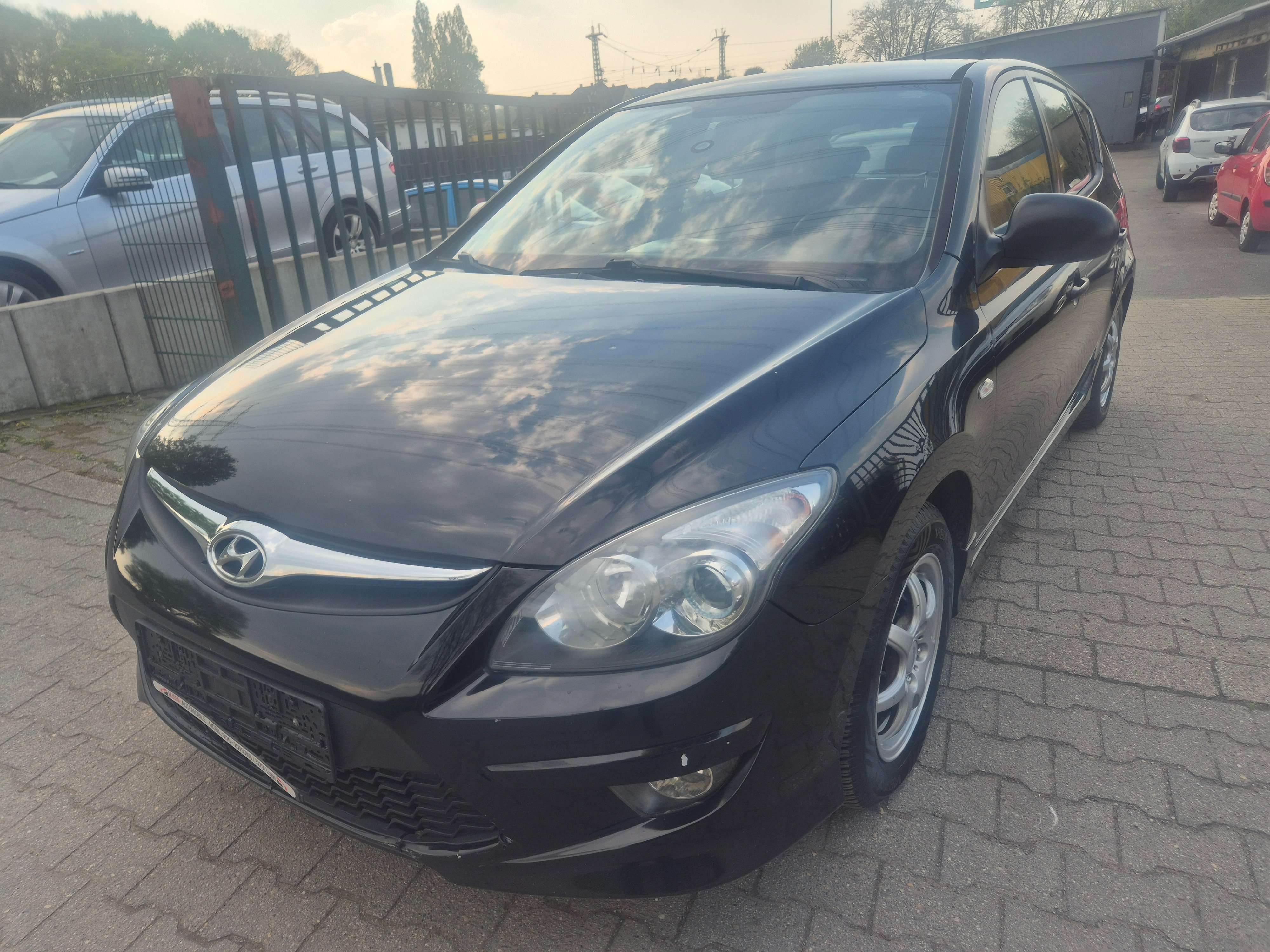 Second hand Hyundai I30 1.6