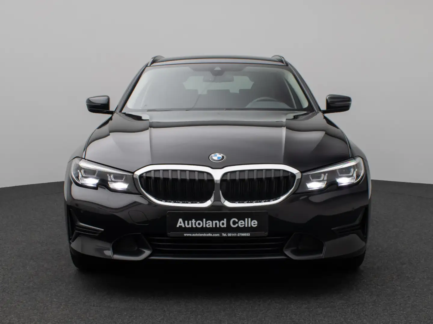 BMW 320 Sport Line DAB HiFi Lenkradhzg PDC Komfort Zwart - 2