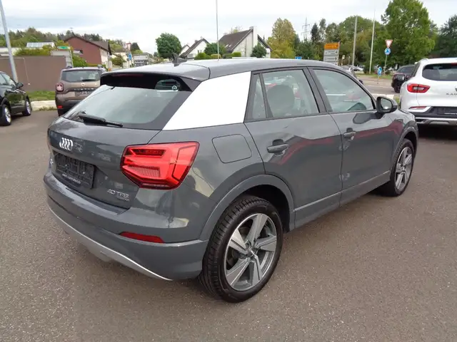 Audi Q2 view 4
