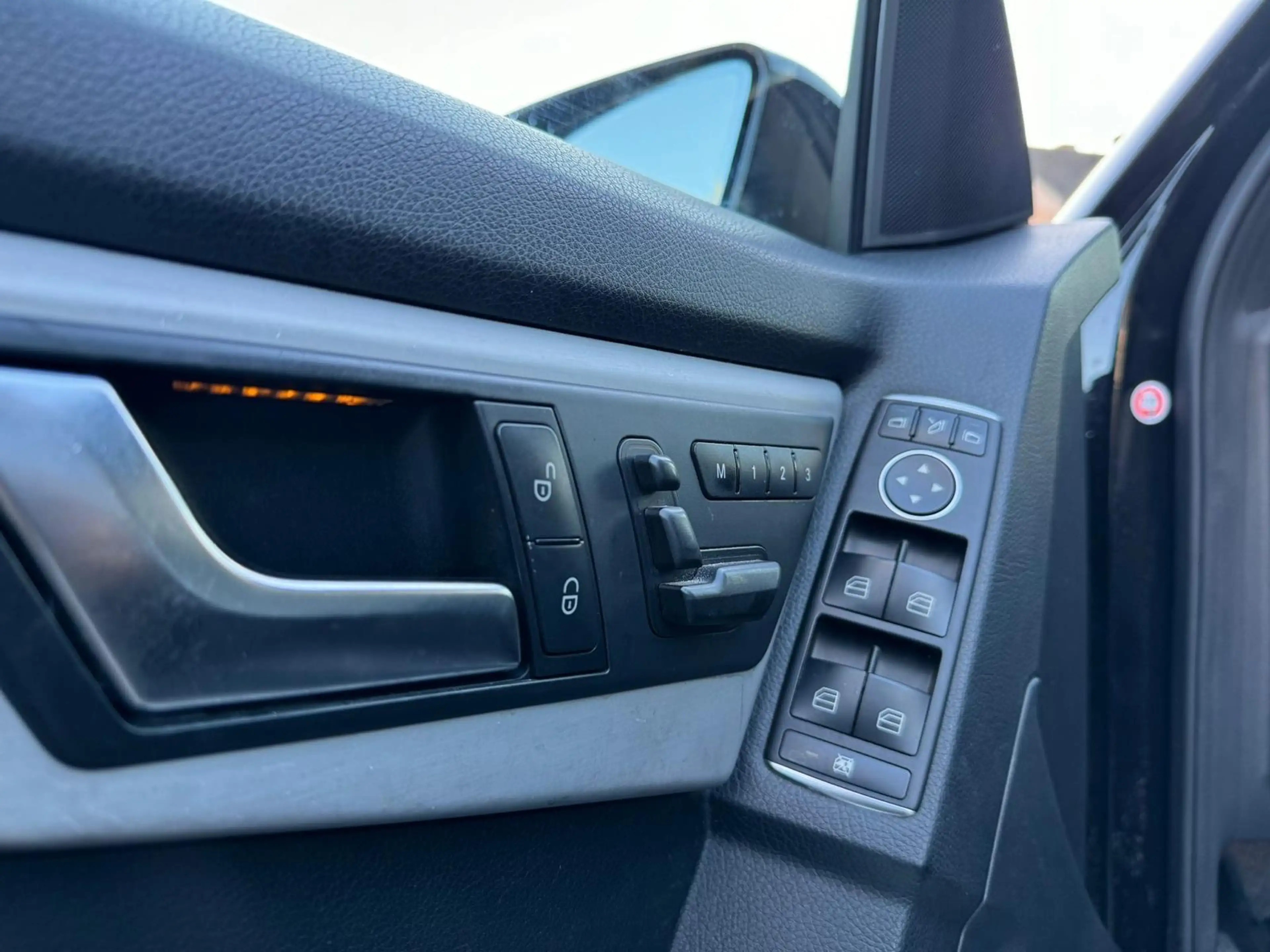 Mercedes-Benz GLK 200 GLK 200 CDI — photo 12