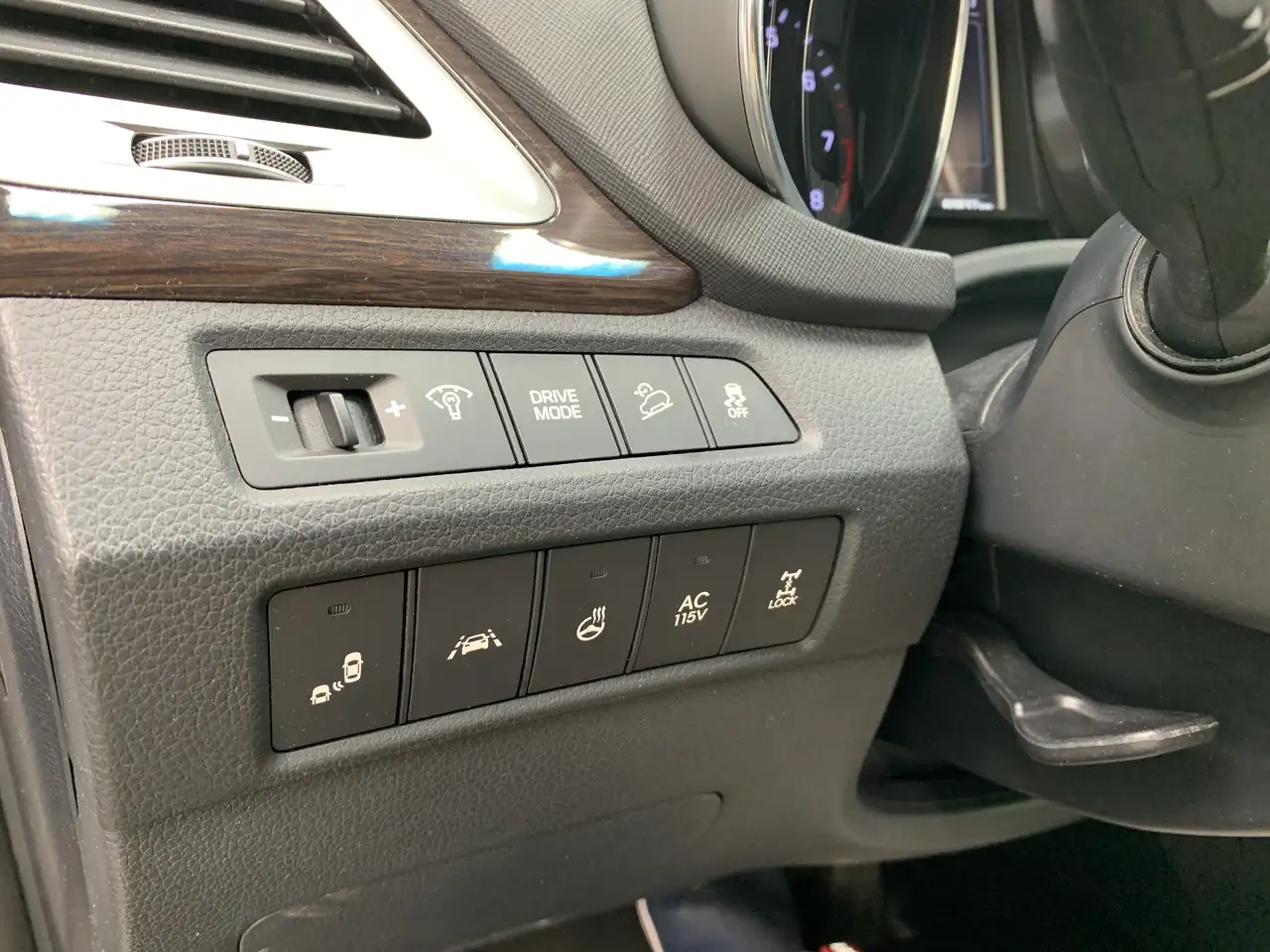 Hyundai SANTA FE снимка Hyundai SANTA FE