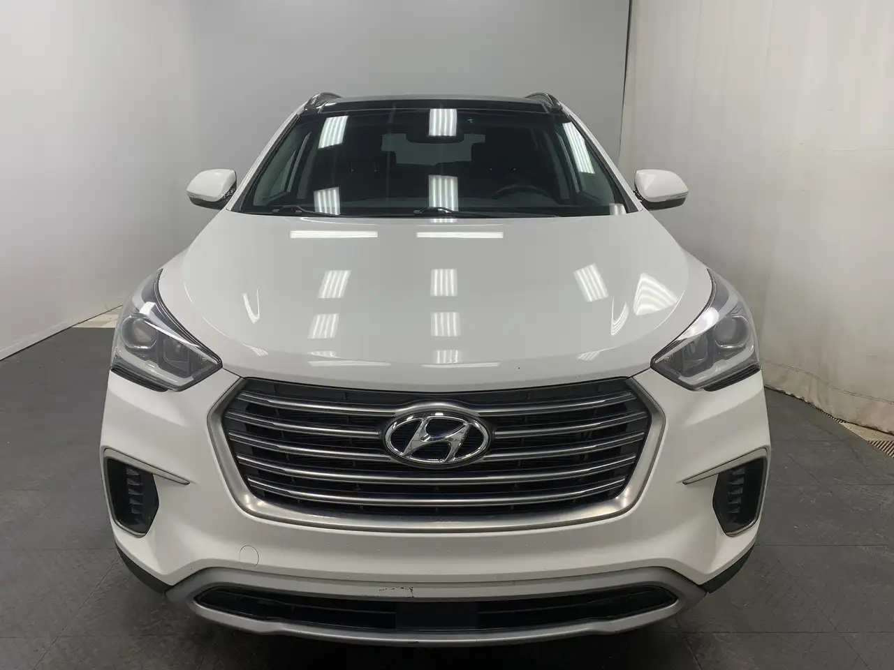 Hyundai SANTA FE снимка Hyundai SANTA FE