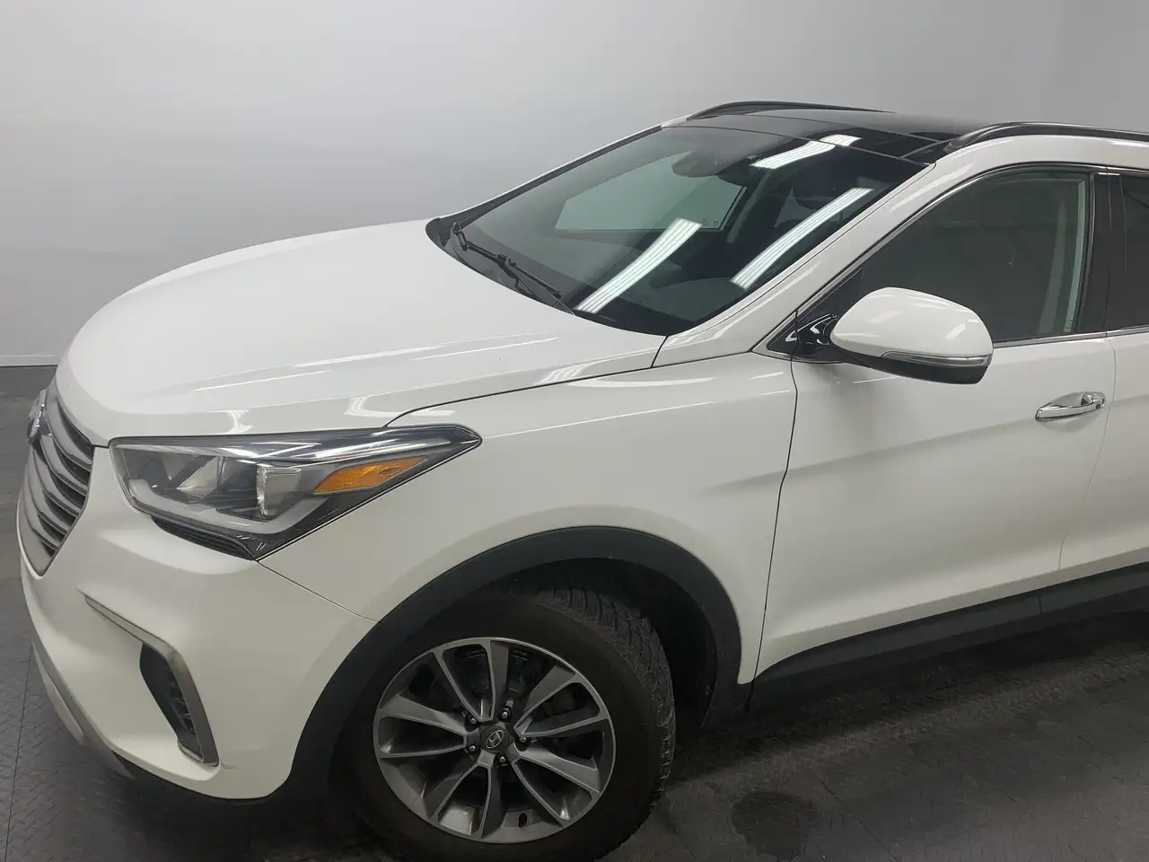 Hyundai SANTA FE снимка Hyundai SANTA FE