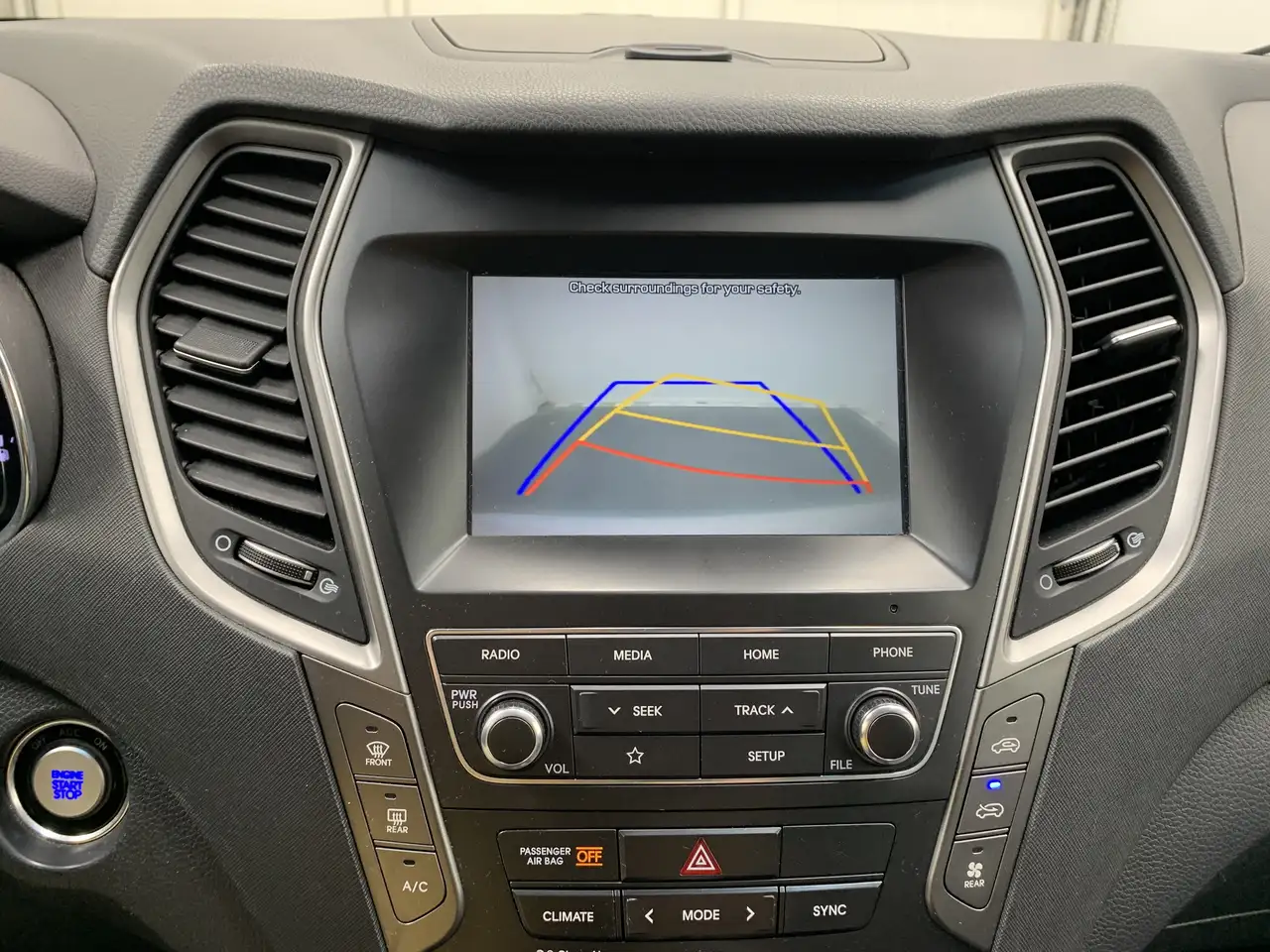 Hyundai SANTA FE снимка Hyundai SANTA FE