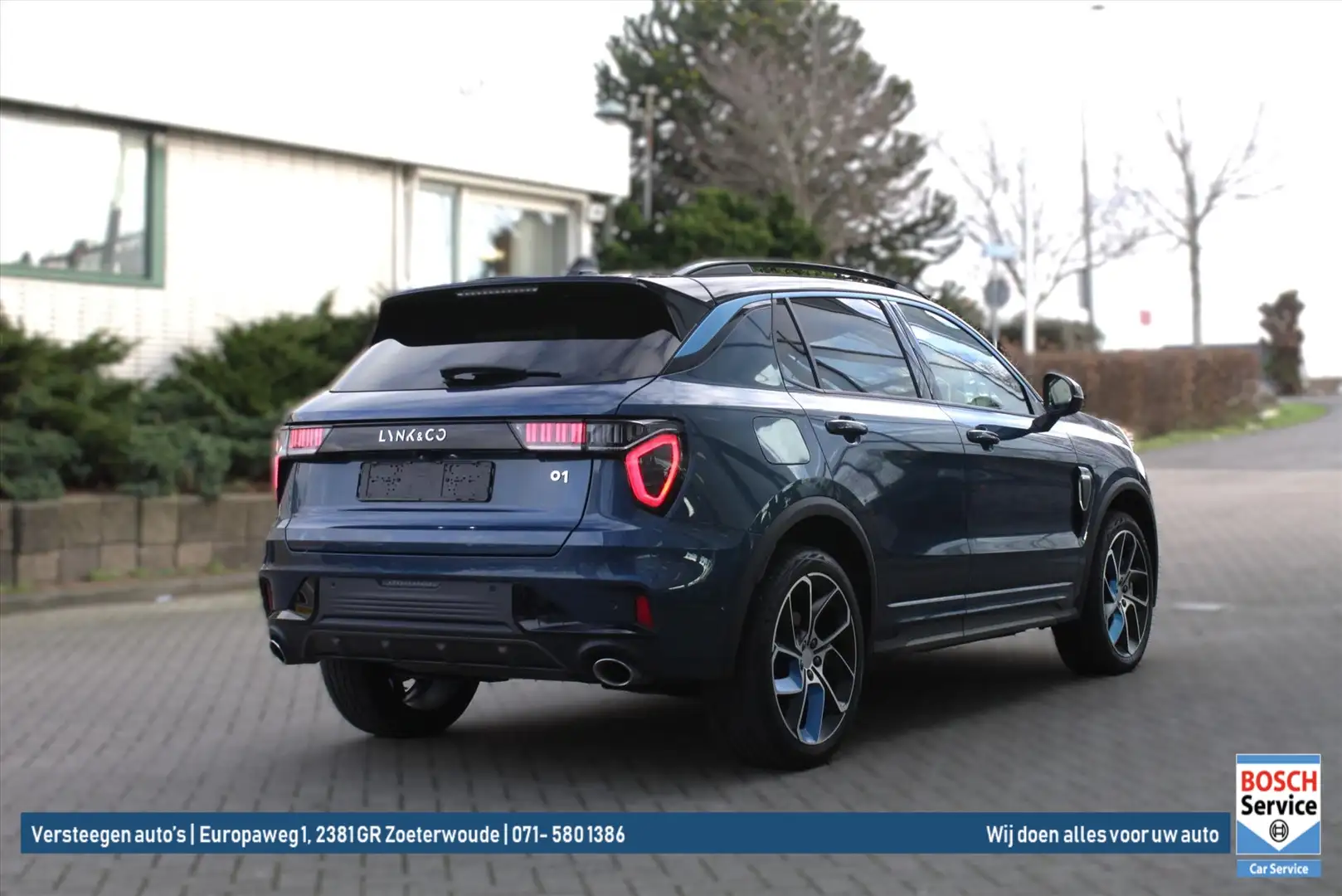 Lynk & Co 01 1.5 261pk PHEV 7DCTH Albastru - 2