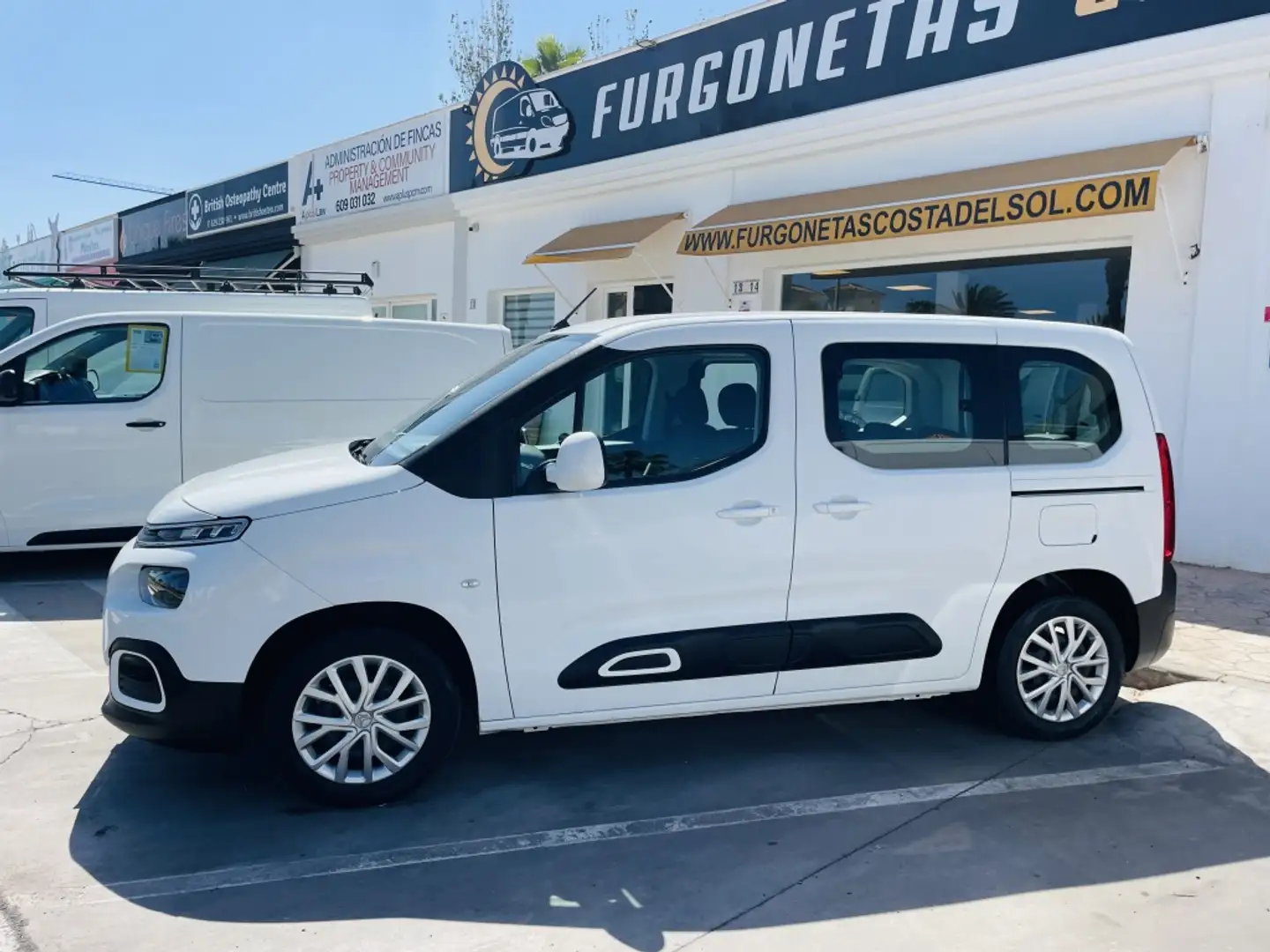 Citroen Berlingo BlueHDi S&S Talla M Feel 100 Blanco - 2