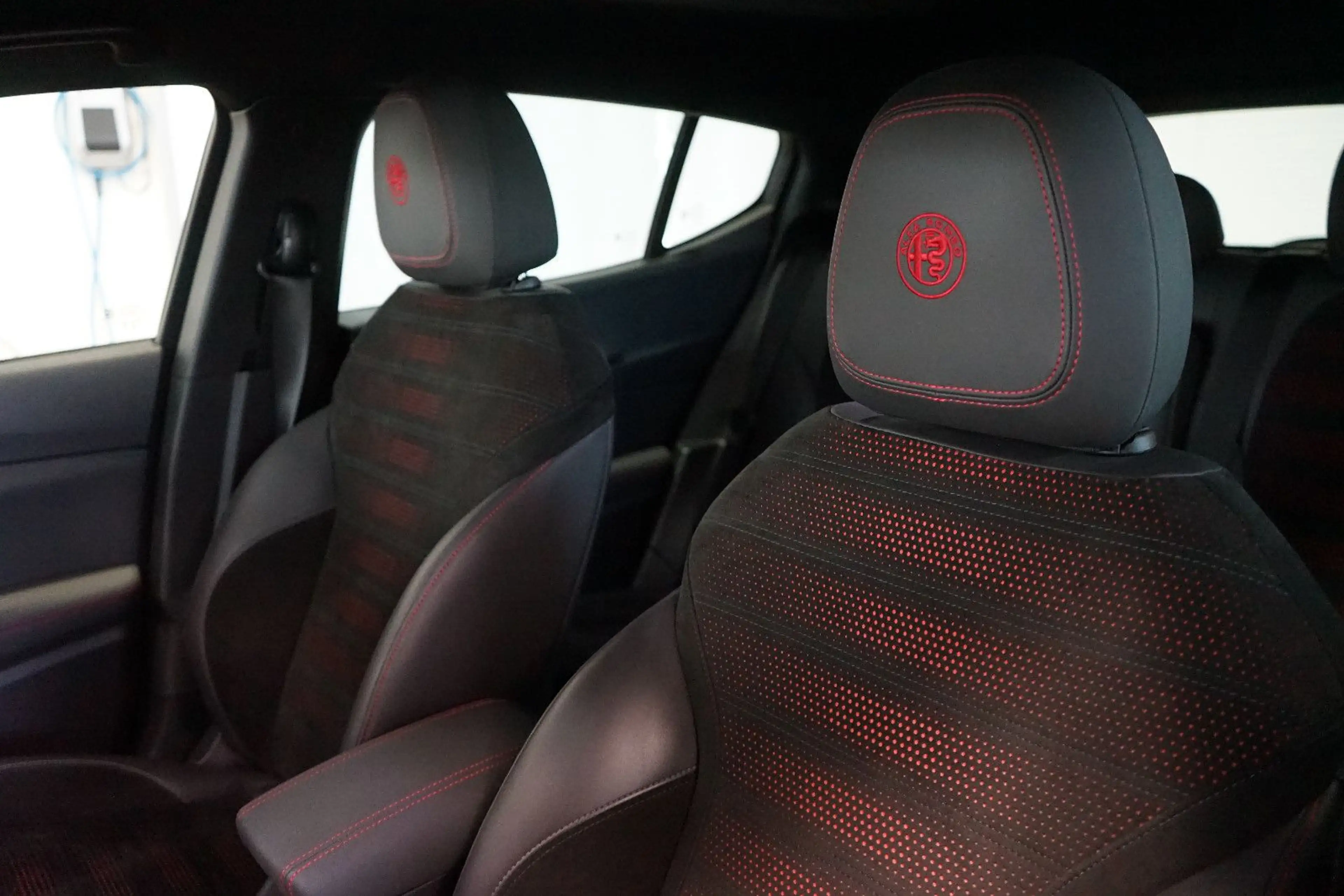 Alfa Romeo Tonale 1.5 VGT Veloce MHEV ACC+Kamera+Lenkradhz — photo 12