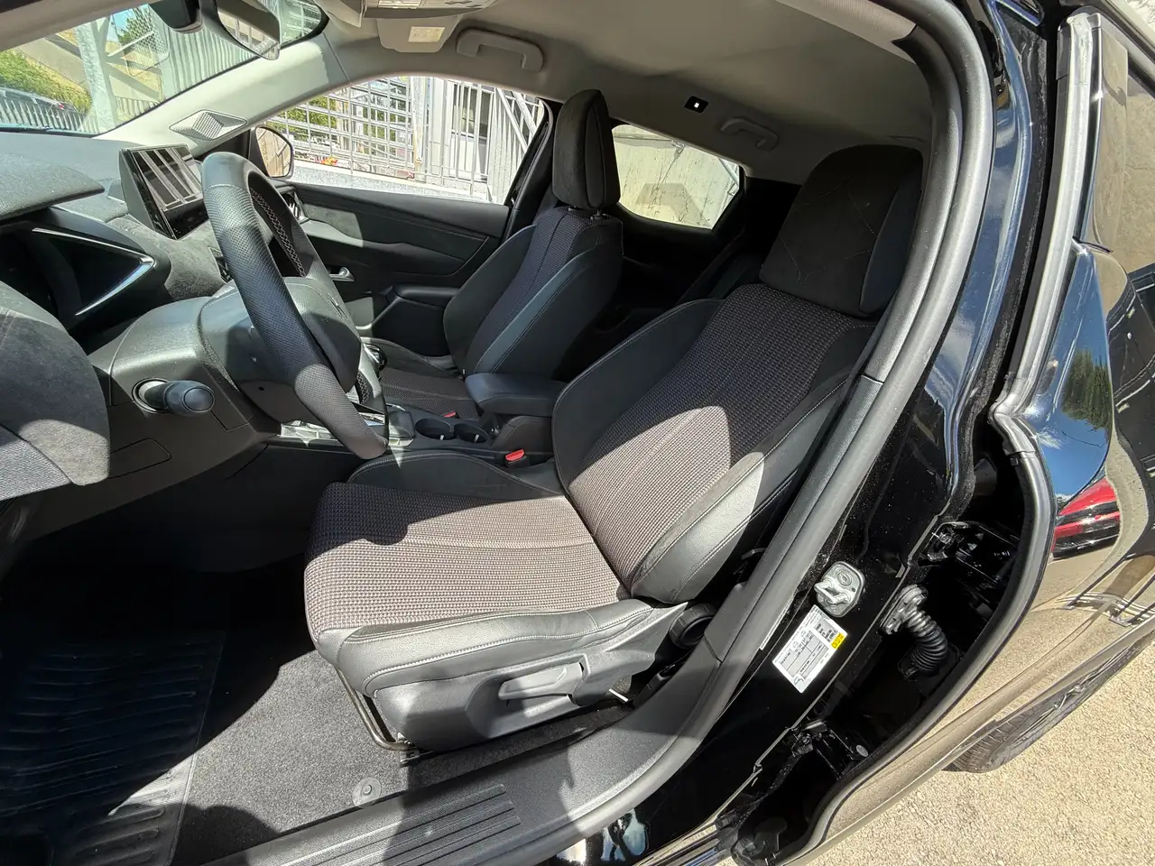 DS Automobiles DS 3 Crossback 2024