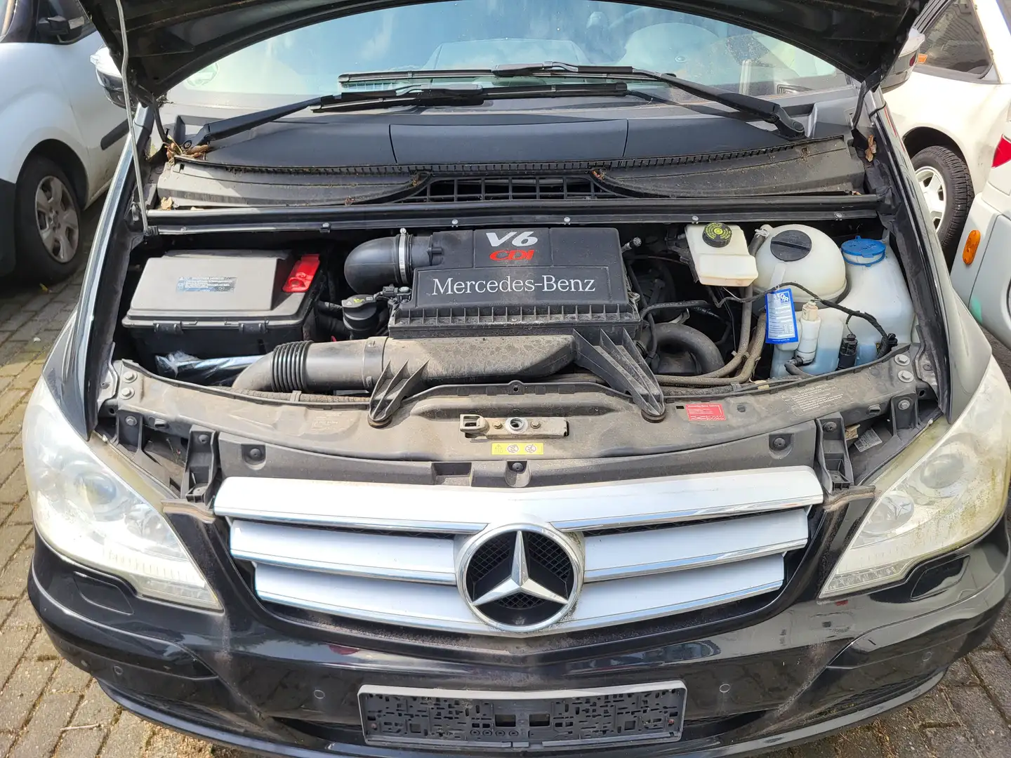 Mercedes-Benz Viano 3.0 CDI DPF extralang Automatik Ambiente Edition Schwarz - 1