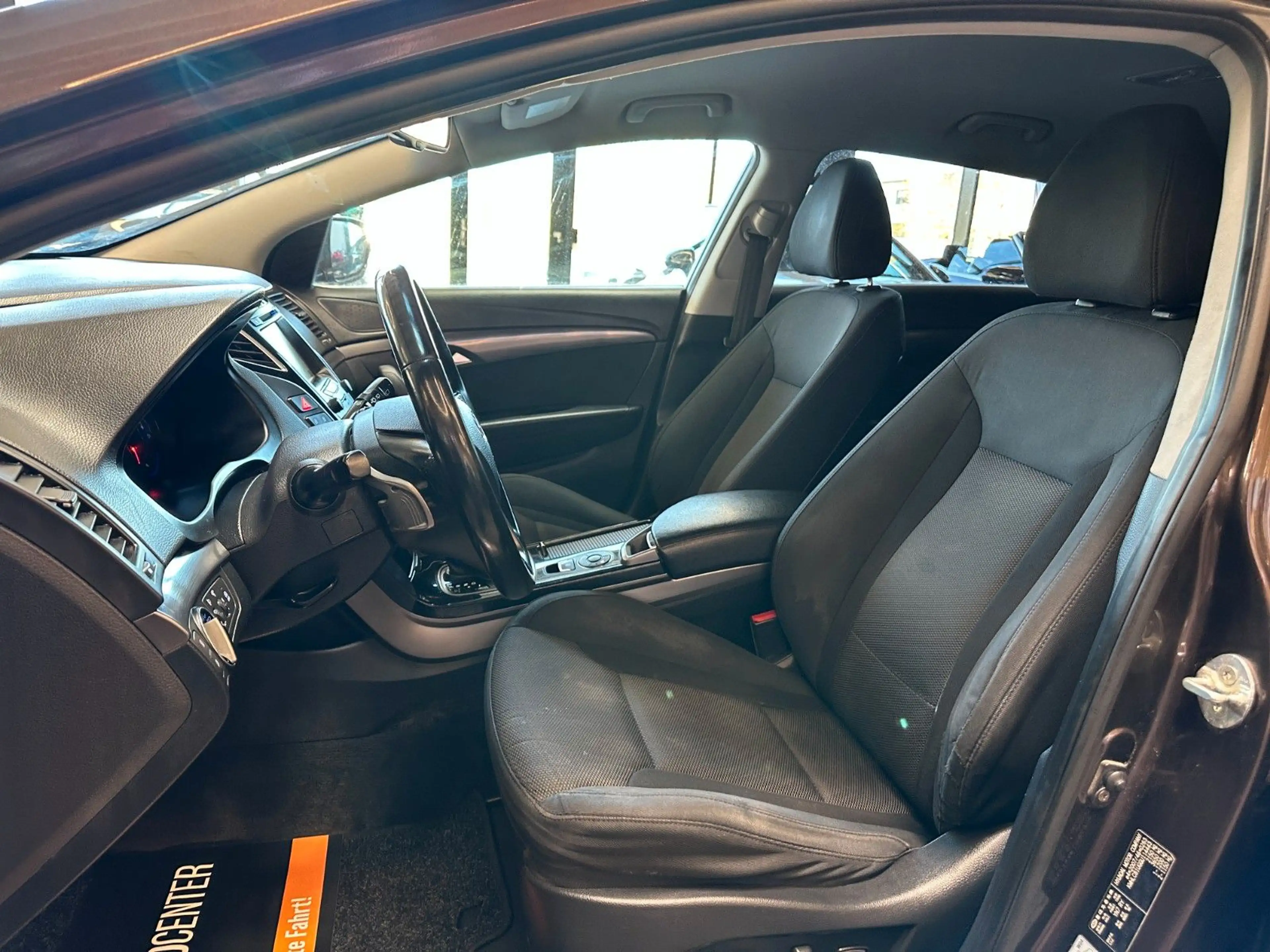 Hyundai i40 cw blue Premium *Navi*TOP*AHK* — photo 12