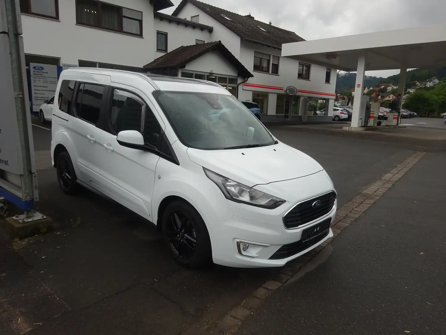 Ford Tourneo Connect Titanium Navi Kamera AHK Weiß - 2