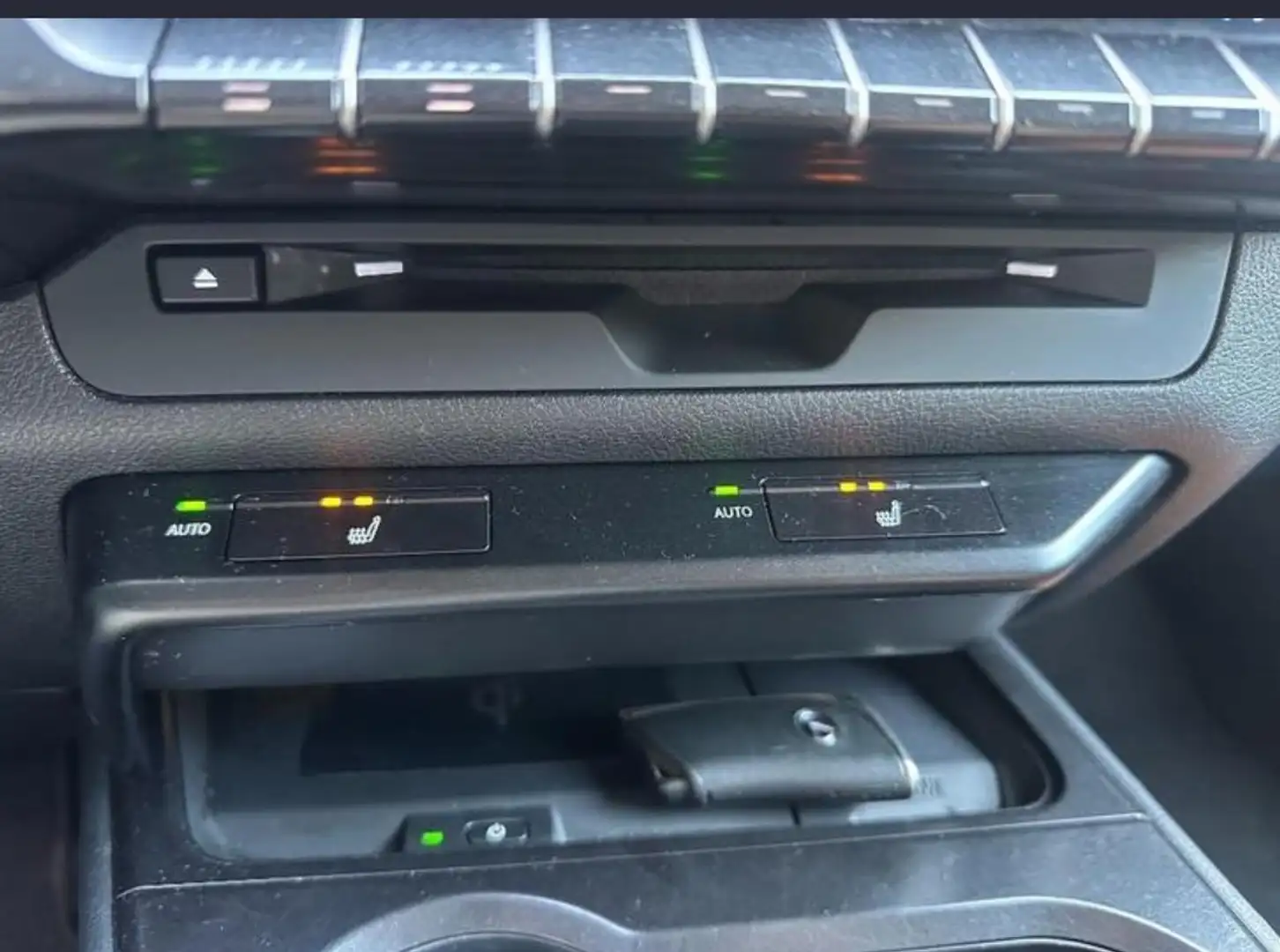 Lexus UX 250h (E-FOUR) F SPORT - 2