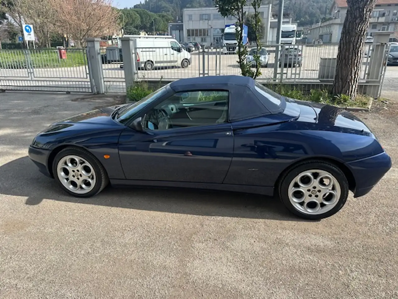Alfa Romeo Spider 2.0 cat., foto 2