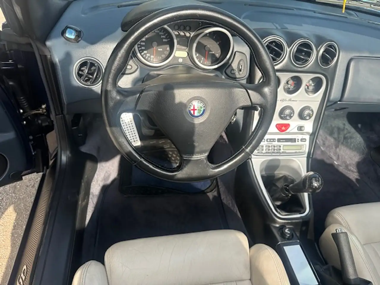 Alfa Romeo Spider 2.0 cat., foto 6