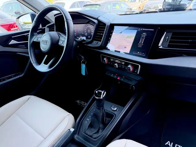 Audi A1 view 12
