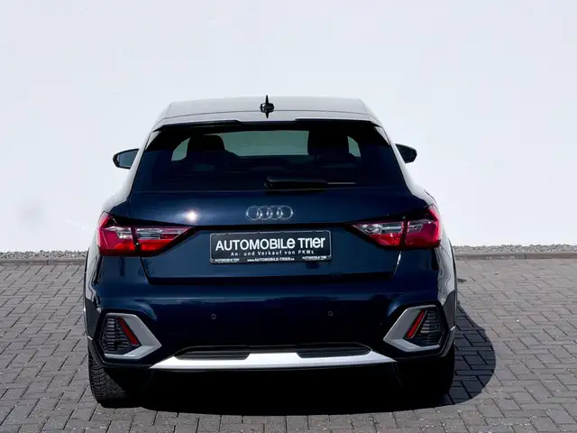 Audi A1 view 6