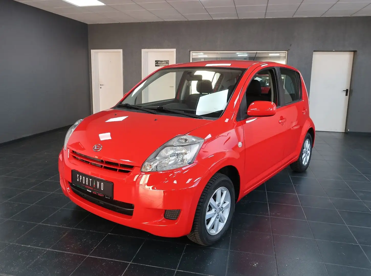 Daihatsu Sirion 1.3 Automatik/ZV/EFH/ERST-38Tausend Km!!! Rot - 1