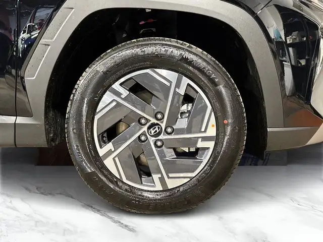 Hyundai Tucson view 8