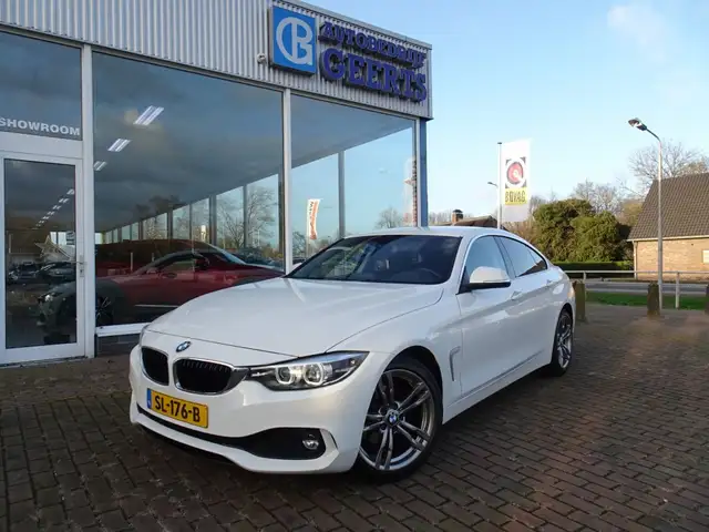 BMW 418 418I Executive PDC/NL aut/Navi/LED/Stoelverwarming
