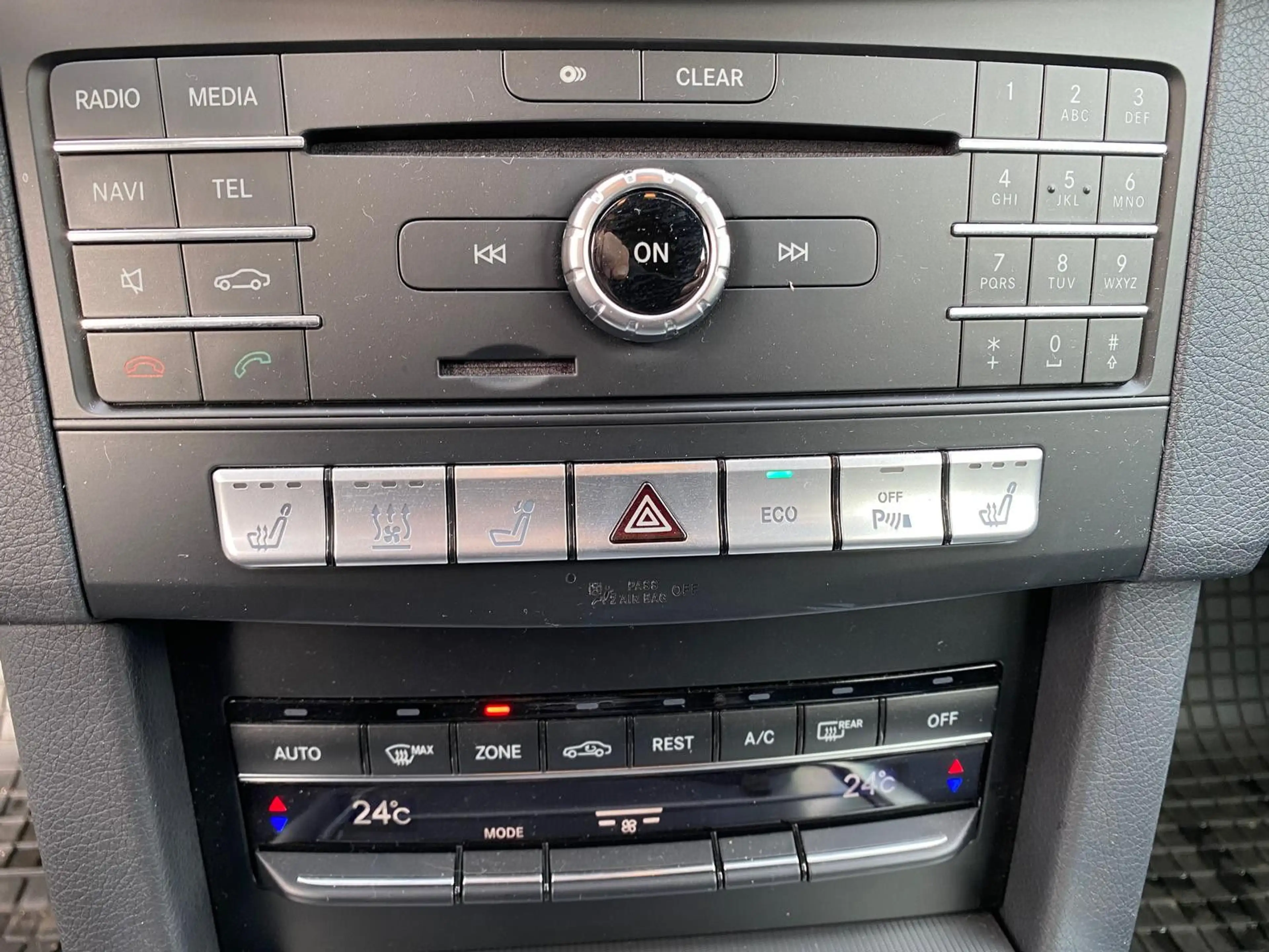 Mercedes-Benz E 400 E 400 E T-Modell/ELEGANCE|360 KAM|SD|NAVI/ — photo 10