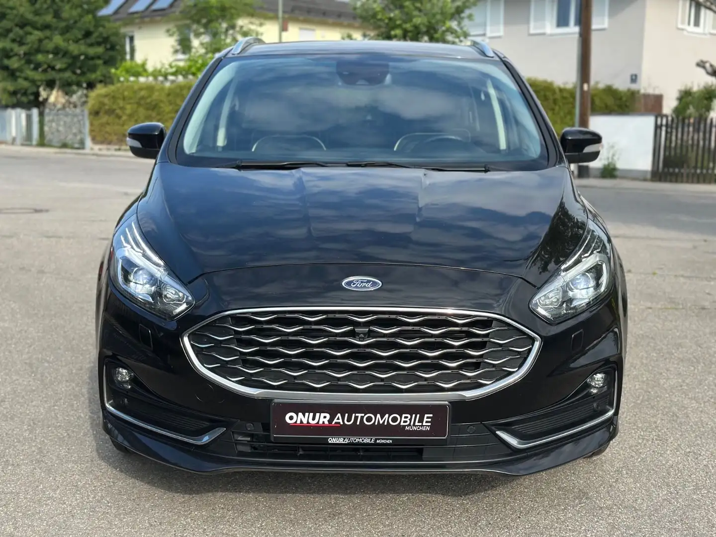 Ford S-Max Vignale Navi Leder ACC Massage AHK 7-Sitze Zwart - 2