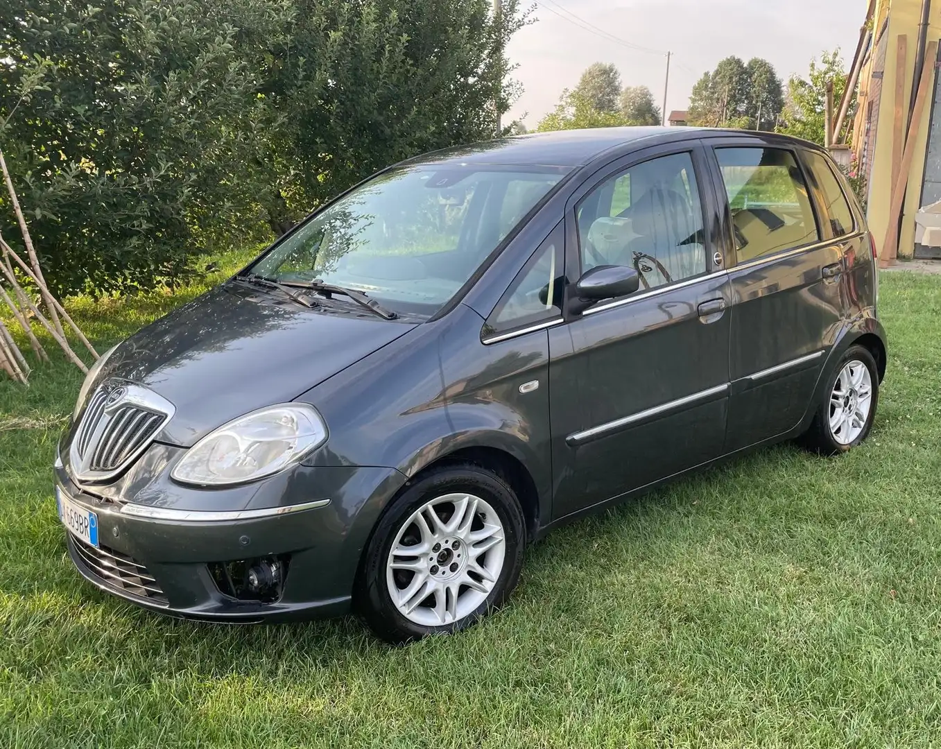 Lancia MUSA 2009 Ecochic GPL/Benzina 1.4 Grigio - 1