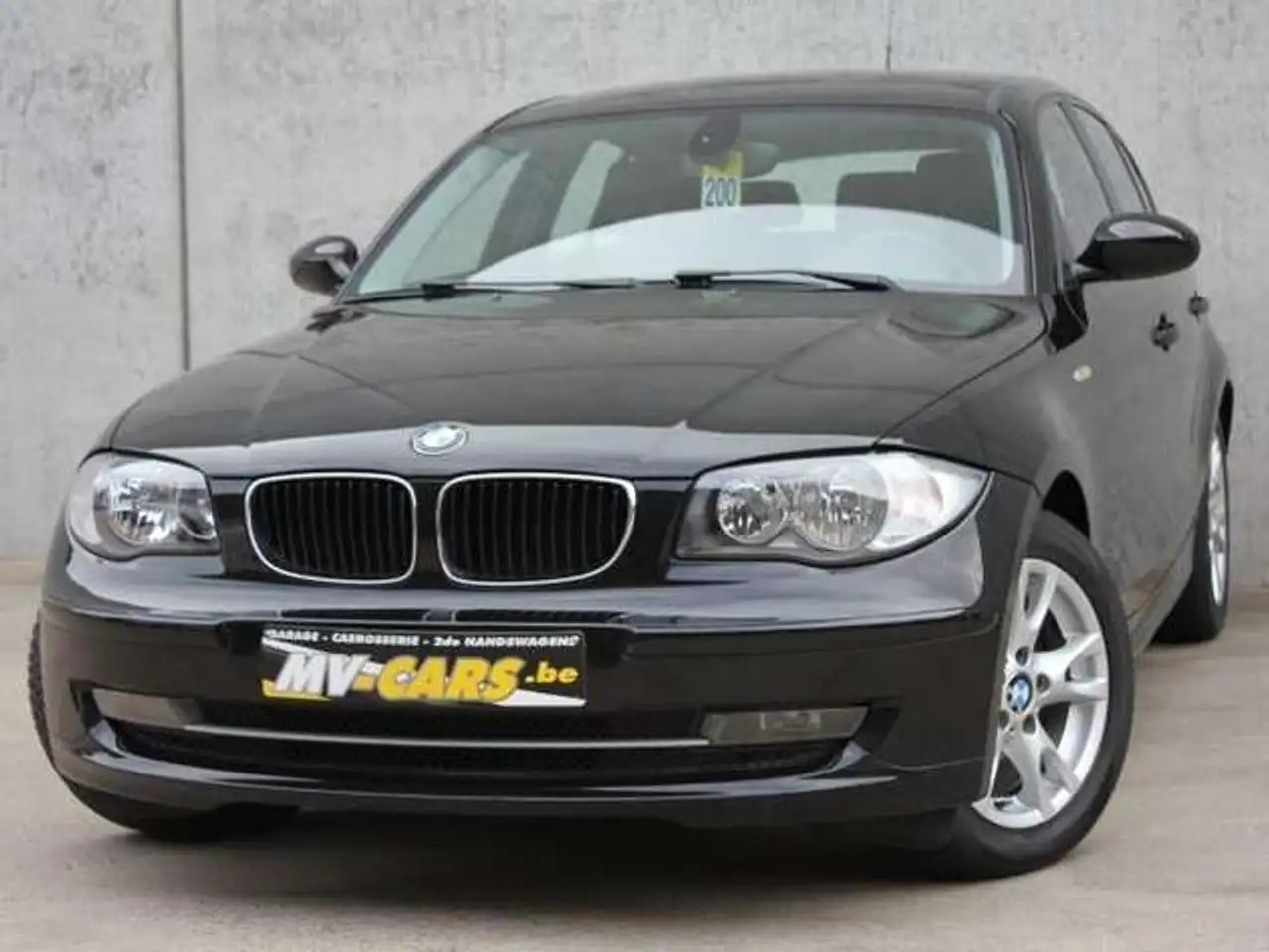 BMW 118