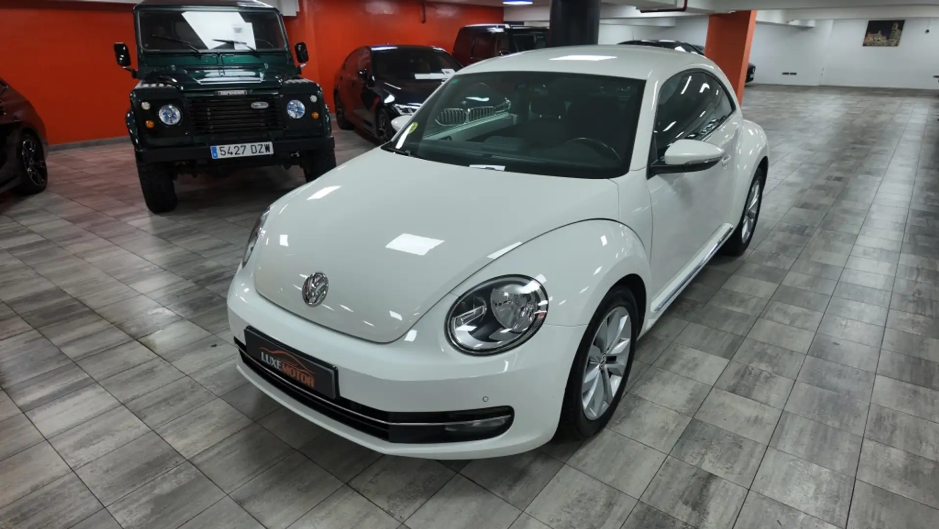 Volkswagen Beetle 2.0TDI Connection 140 Blanco - 1