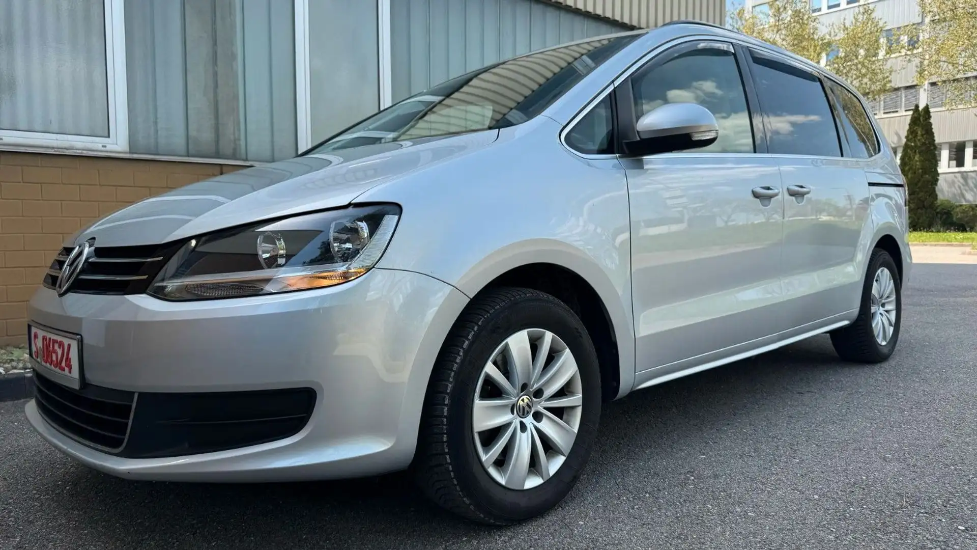 Volkswagen Sharan TDI+AUTO+NAVI+TÜV+GARANTIE+ANHÄNG+KAMERA Gris - 1