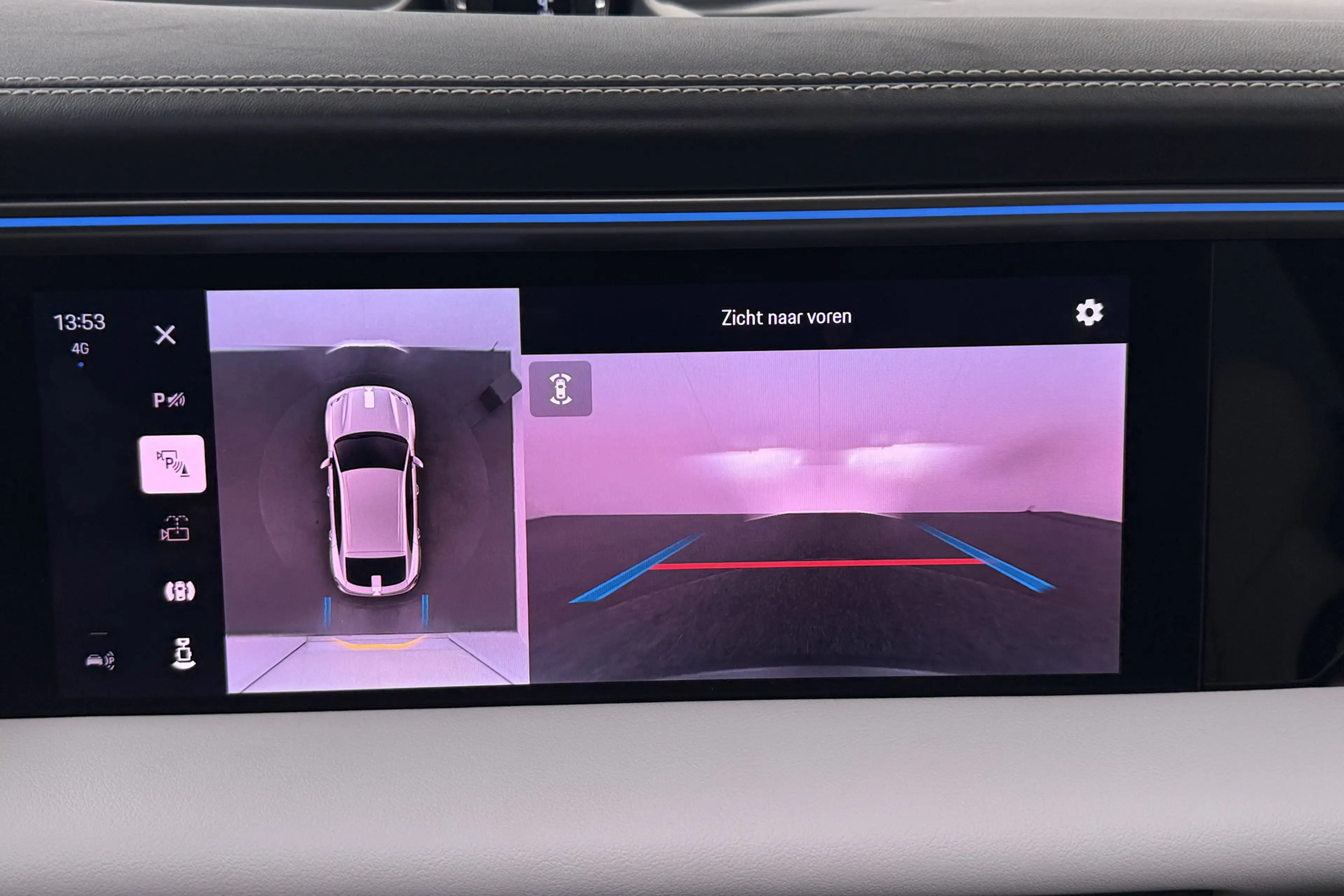 Porsche Macan 4 100 kWh (98%SOH) Pano Trekhaak SportChrono Lucht — photo 39