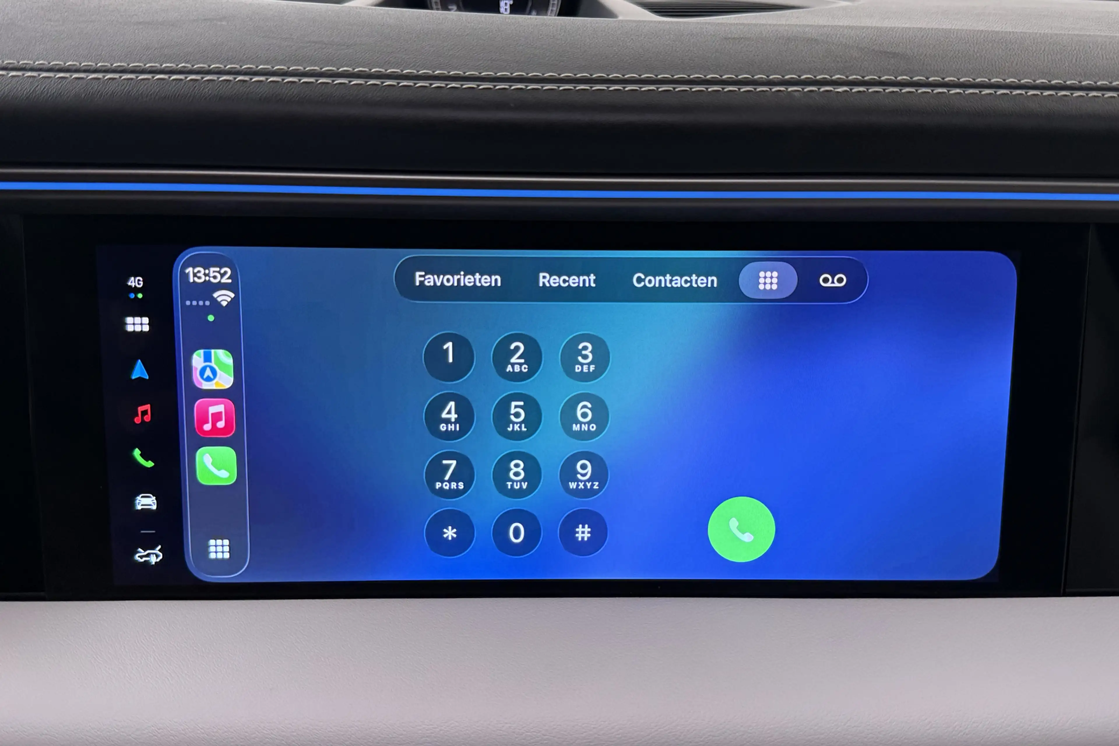 Porsche Macan 4 100 kWh (98%SOH) Pano Trekhaak SportChrono Lucht — photo 37