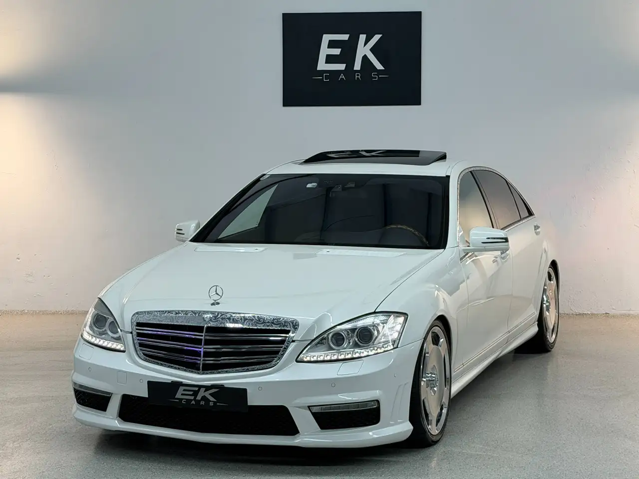 Mercedes-Benz S 400 HYBRID AMG-BODYKIT LONG *VOLLAUSTATTUNG* *20ZOLL* *H&K* — photo 1 of 15