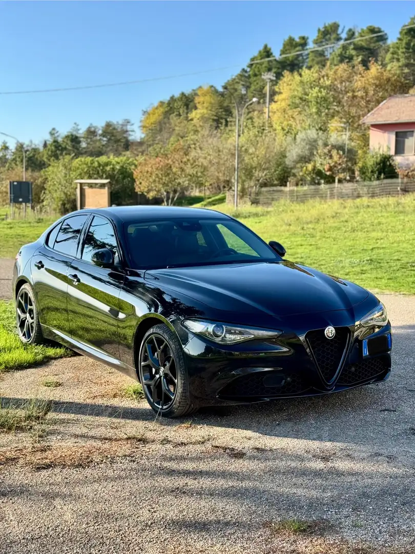 Alfa Romeo Giulia 2.2 t Lusso 190cv auto - 1