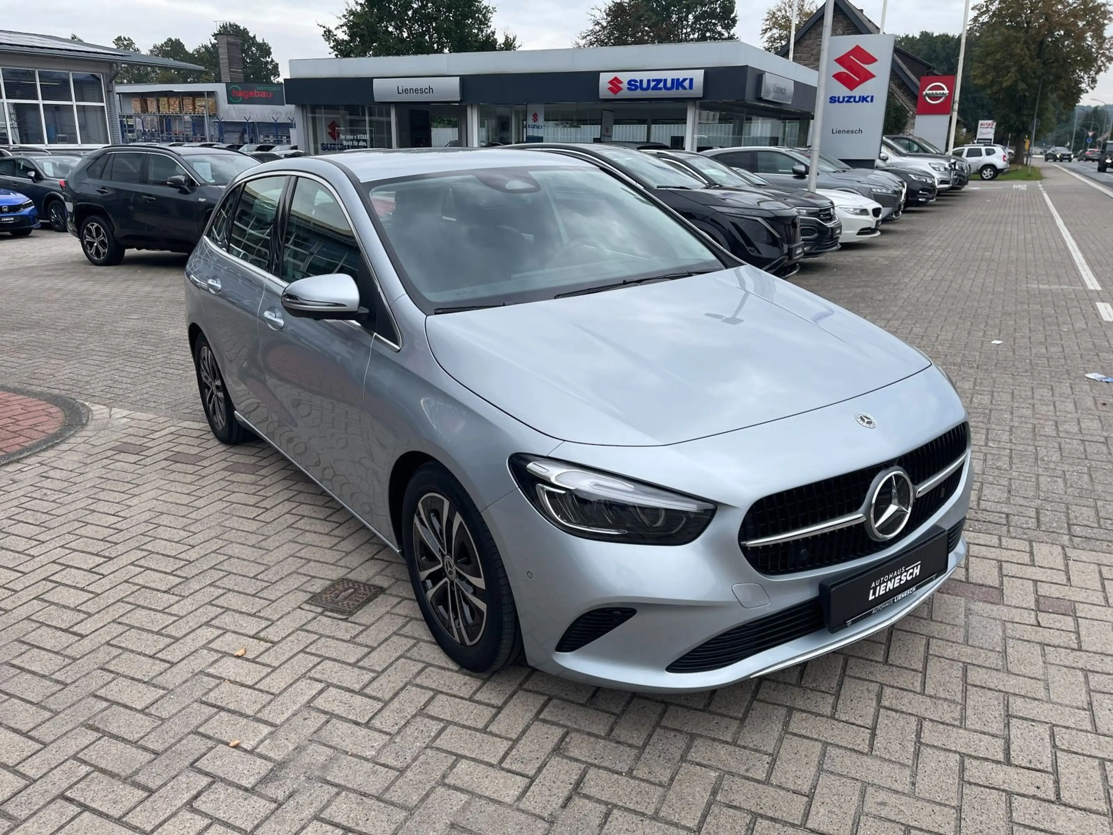 Mercedes-Benz B 200 Progressive Klima Navi 360 Kamera — photo 4