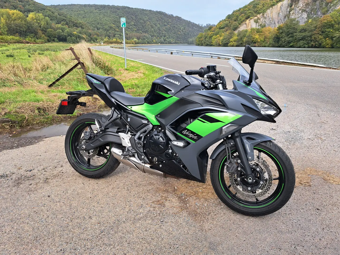 Kawasaki Ninja 650 Vert - 2