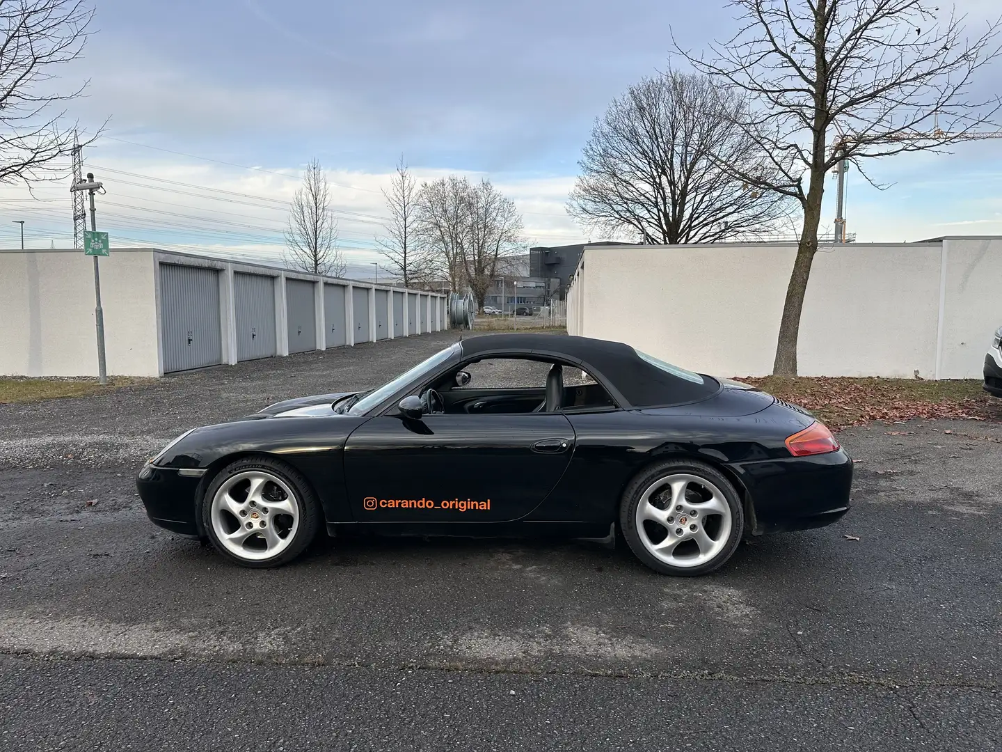 Porsche 911 996 Carrera Cabrio - 2