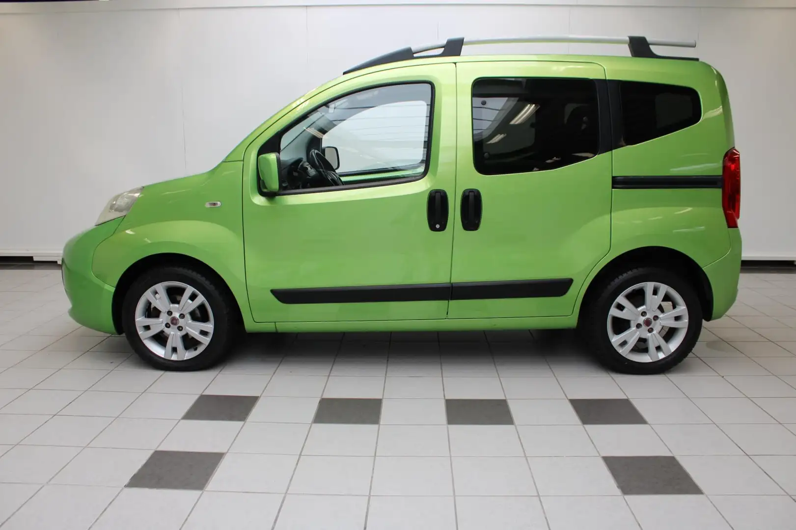 Fiat Qubo 1.4 Dynamic - Trekhaak en NAP Groen - 1