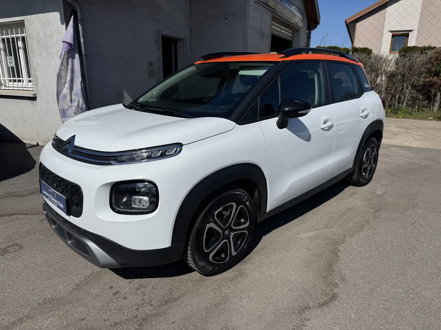 Citroen C3 Aircross BLUEHDI 110CH S\u0026S SHINE Blanc - 1