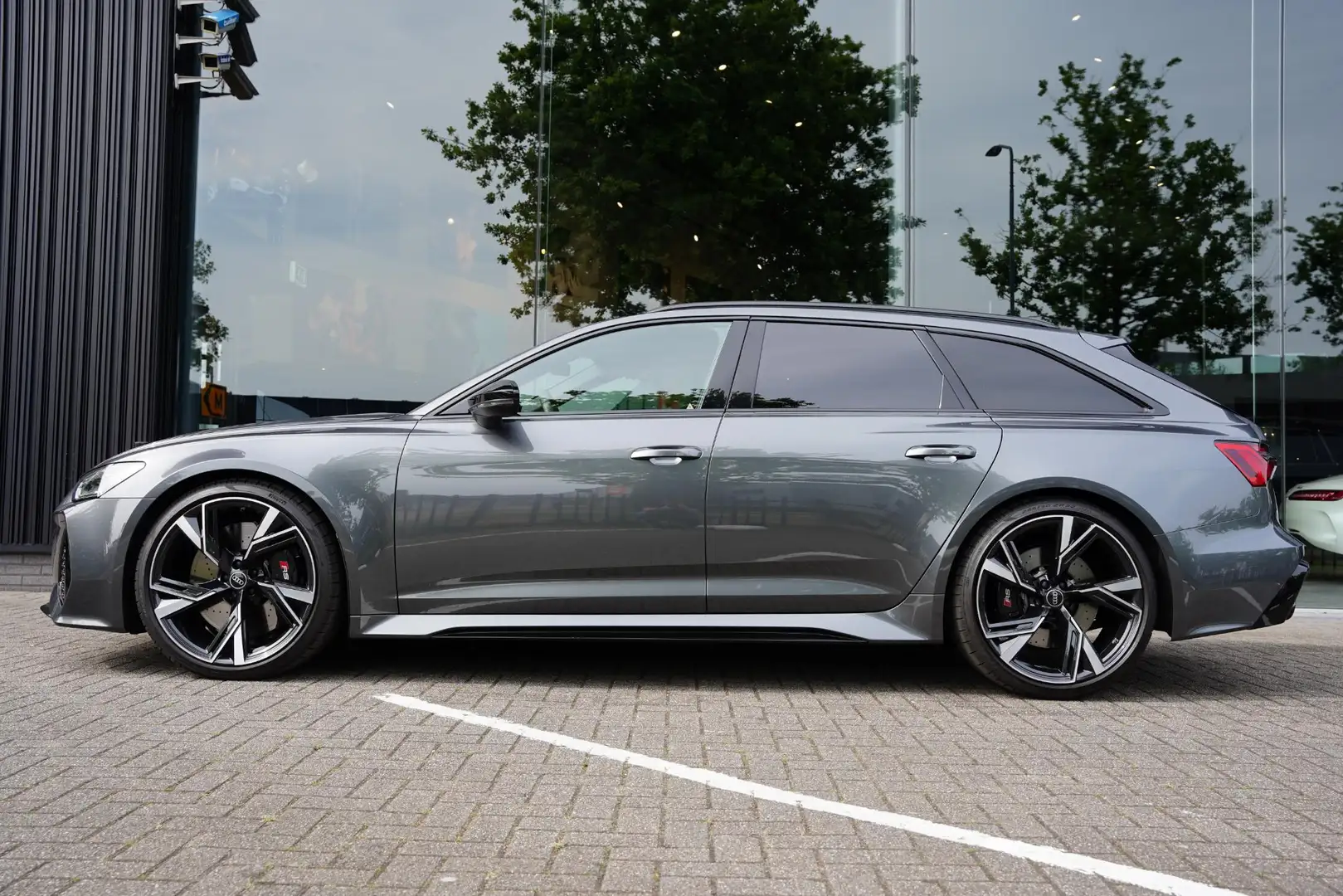 Audi RS6 Avant TFSI Quattro 17 D.Km Sportuitlaat Dynamica P Grijs - 2