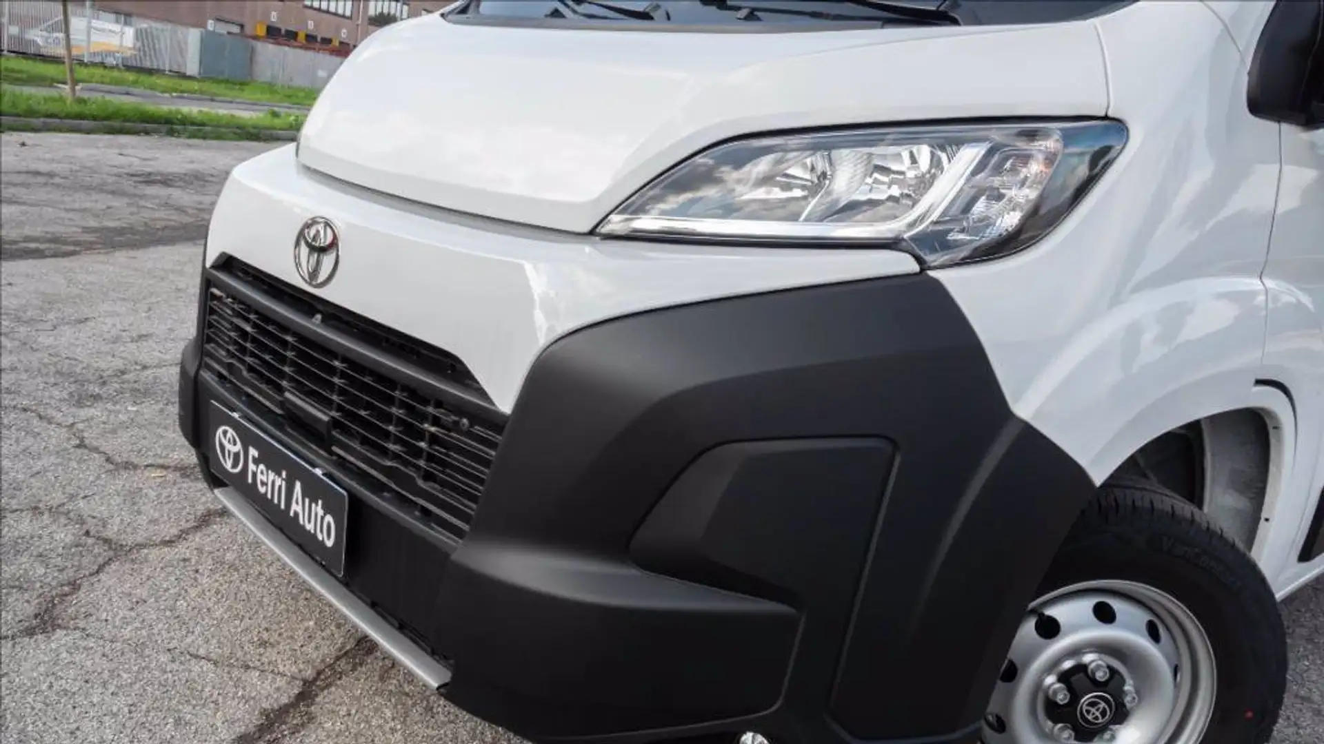 Toyota Proace Max 35 2.2d 140cv L3H2 Alb - 2