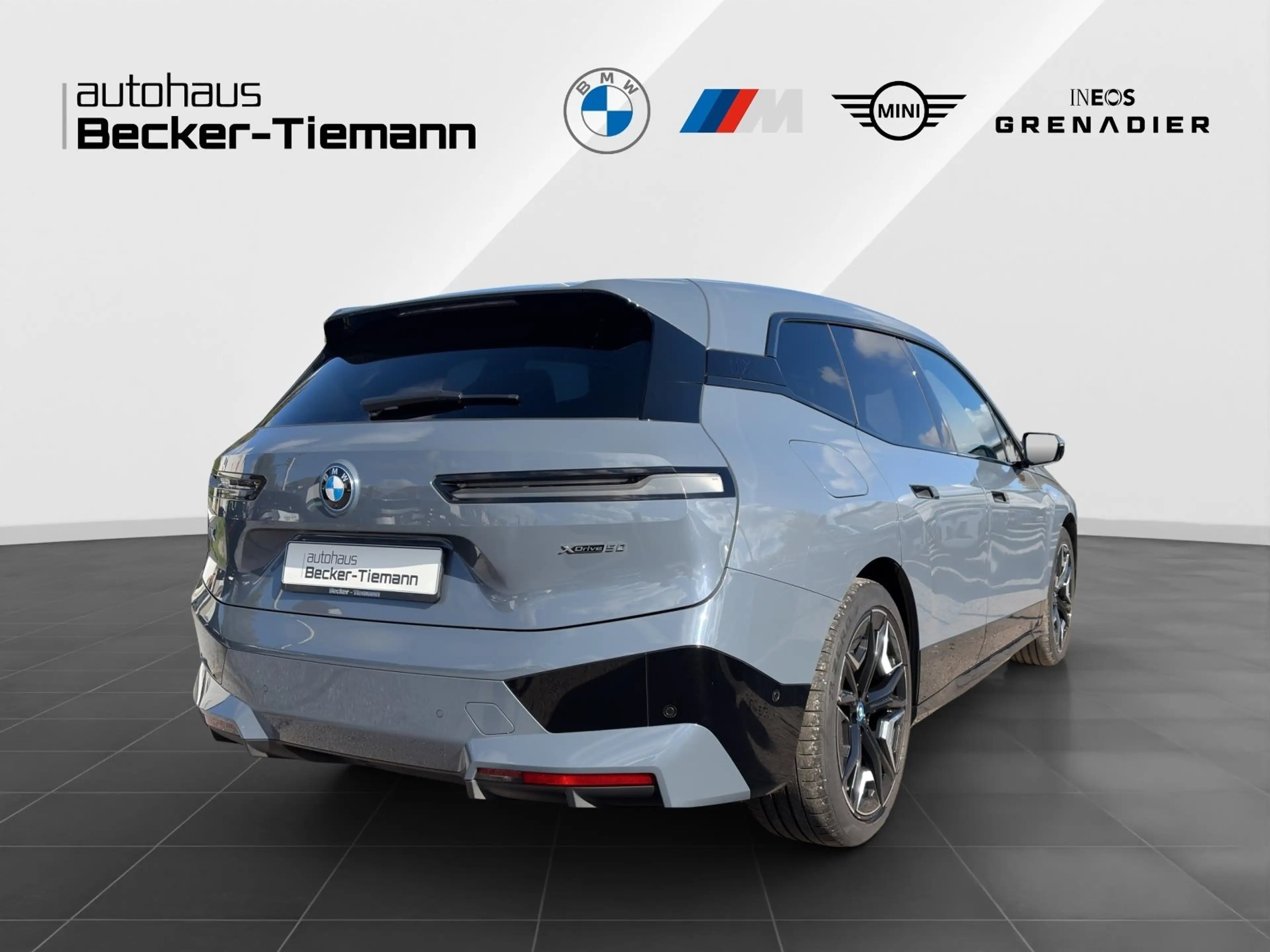BMW iX xDrive50 | UPE 133.030,-| SkyLounge| Ahk| SoftClos — photo 6