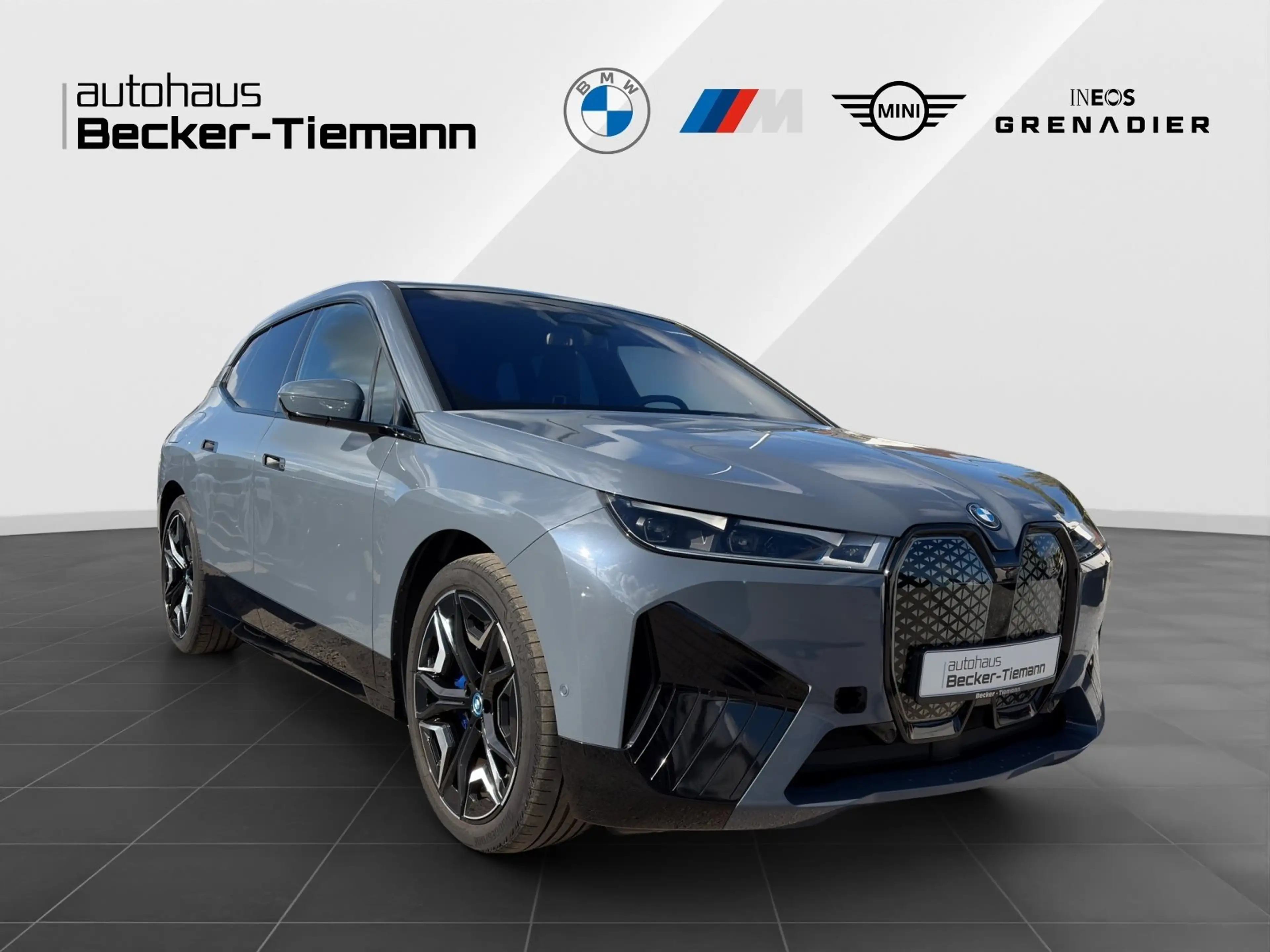 BMW iX xDrive50 | UPE 133.030,-| SkyLounge| Ahk| SoftClos — photo 7