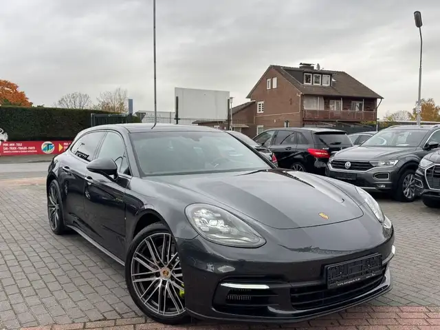 Porsche Panamera Sport Turismo 4 E Hybrid| PANO | 1.HAND