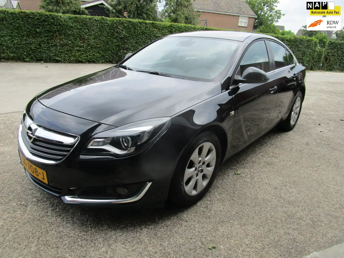 Opel Insignia 1.4 T EcoFLEX Business+ leer,navi, clima, mooi Zwart - 1