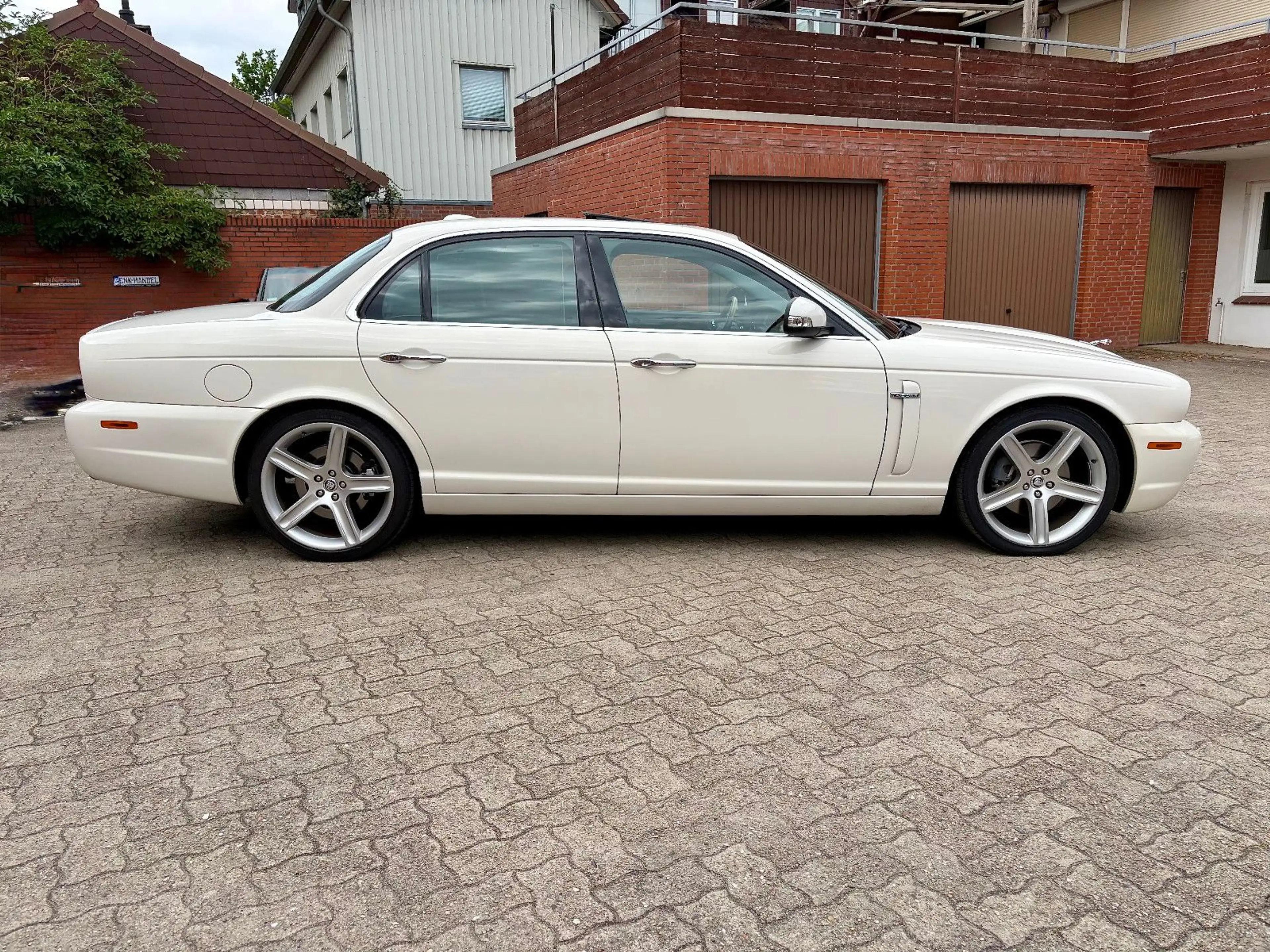 Jaguar XJ 4.2 XJ8 letzte Serie - sehr guter Sammlerzust — photo 5